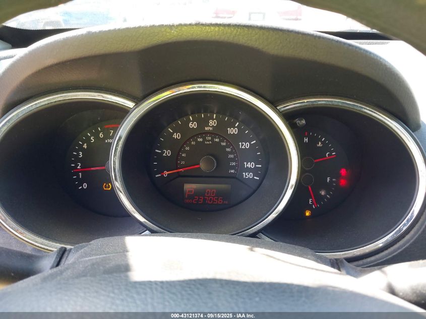 2011 Kia Sorento Lx VIN: 5XYKT4A17BG072227 Lot: 43121374