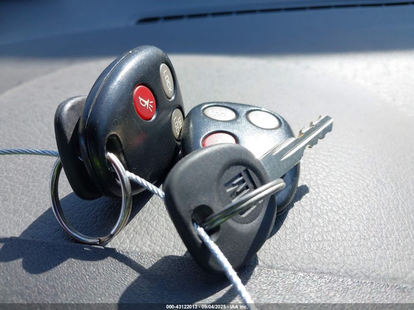 2003 Saturn Vue V6 VIN: 5GZCZ53BX3S871363 Lot: 43122013