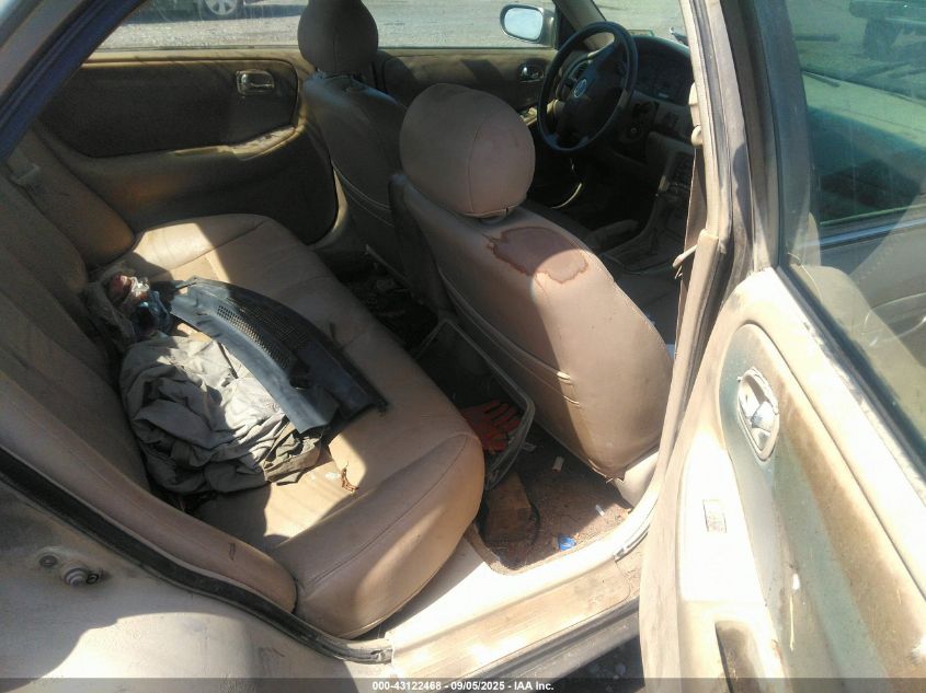 2001 Mazda 626 Es/Lx VIN: 1YVGF22C715243187 Lot: 43122468