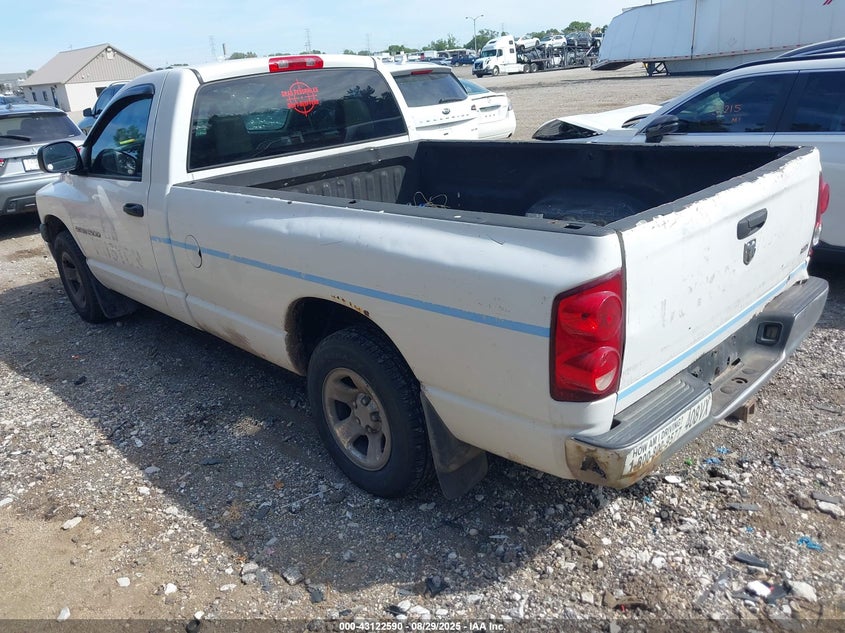 2007 Dodge Ram 1500 St white truck gasoline 1D7HA16K47J640656 photo #4