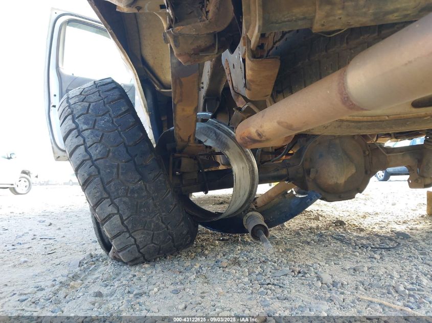 2003 Ford F-150 Xl/Xlt VIN: 1FTRF18W03NB04192 Lot: 43122625