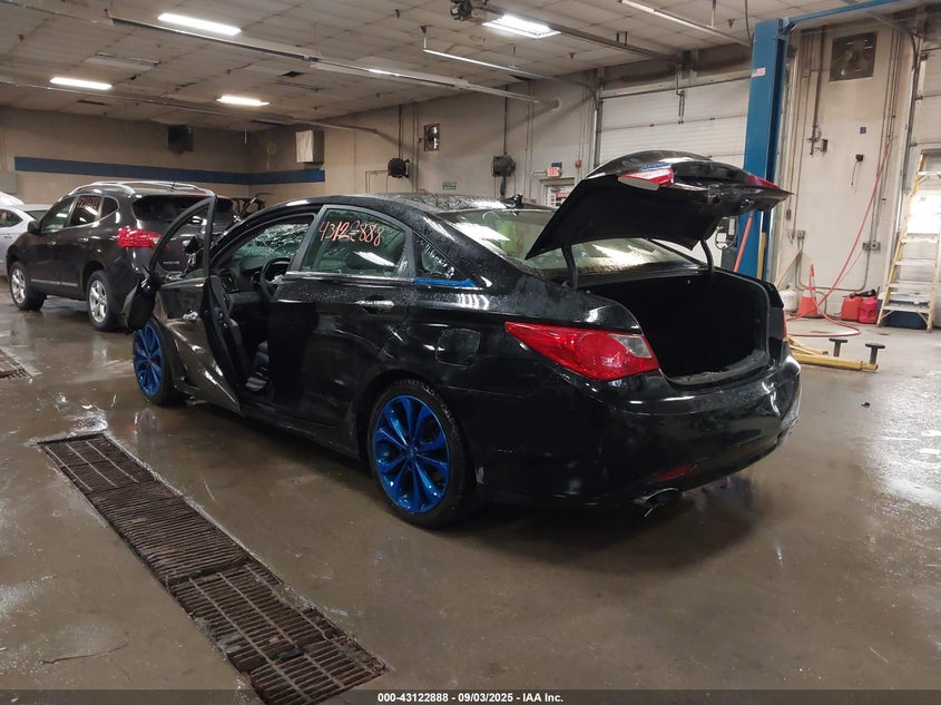 2013 Hyundai Sonata Limited 2.0T 5NPEC4AB6DH601524 photo #4