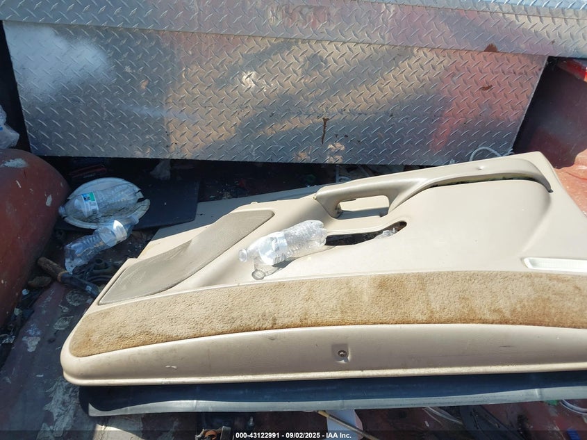 2002 Chevrolet Silverado 1500 Ls VIN: 2GCEC19W221368505 Lot: 43122991