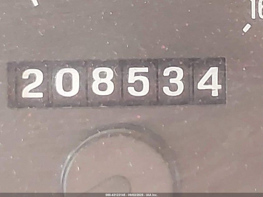 2002 Ford Crown Victoria Natural Gas Vehicle/Police/Police Street Appearance VIN: 2FAFP71W82X138221 Lot: 43123145