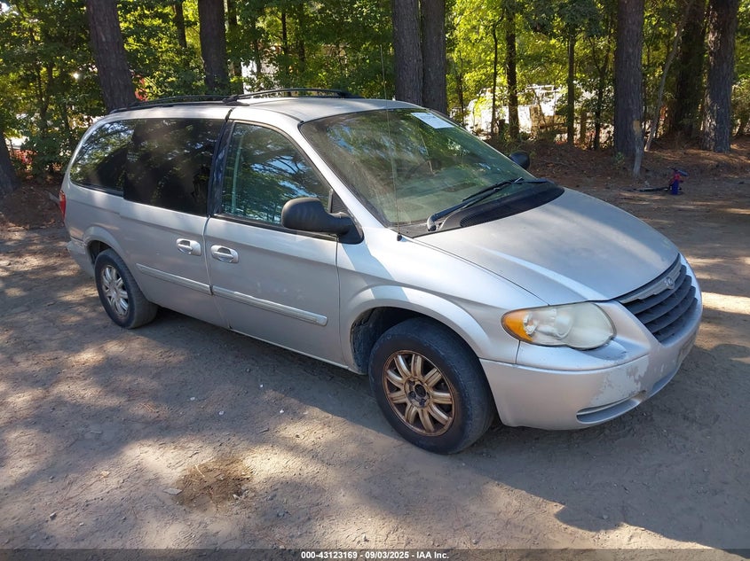 2006 Chrysler Town & Country Touring silver van gasoline 2A4GP54L36R911377 photo #1