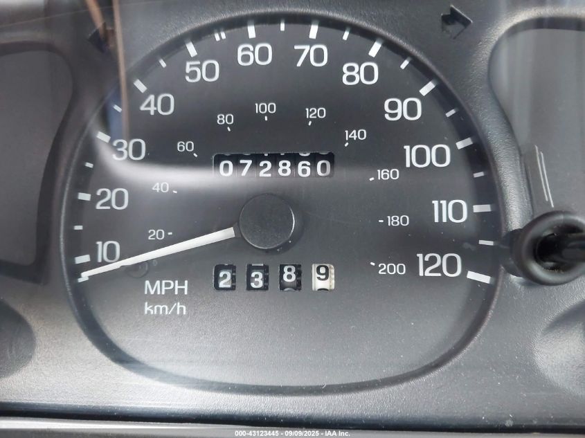 1999 Ford Escort Se VIN: 1FAFP13P8XW199090 Lot: 43123445