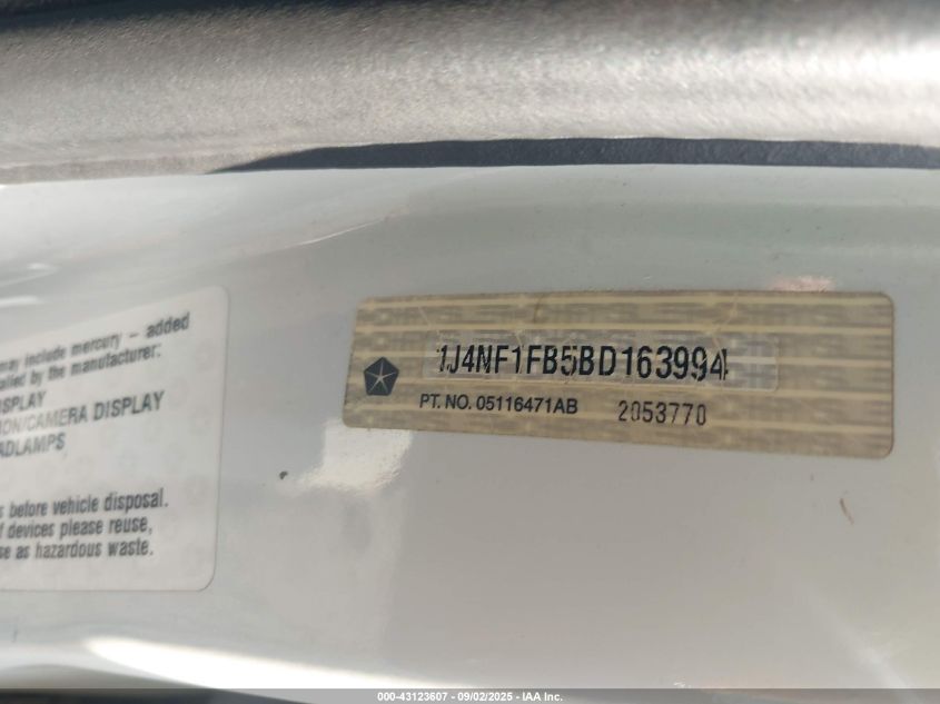 2011 Jeep Compass VIN: 1J4NF1FB5BD163994 Lot: 43123607