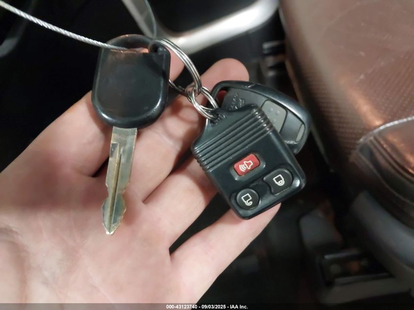 2010 Ford F-150 Fx4/Harley-Davidson/King Ranch/Lariat/Platinum/Xl/Xlt VIN: 1FTFW1EV1AFD11552 Lot: 43123740