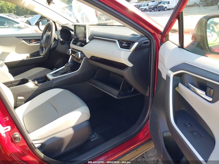 VIN JTMY1RFV6MD063996 2021 TOYOTA RAV4 LIMITED