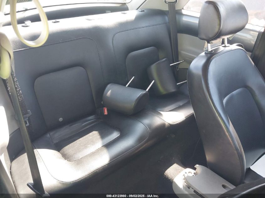 2005 Volkswagen New Beetle Gl VIN: 3VWBK31C15M412281 Lot: 43123980