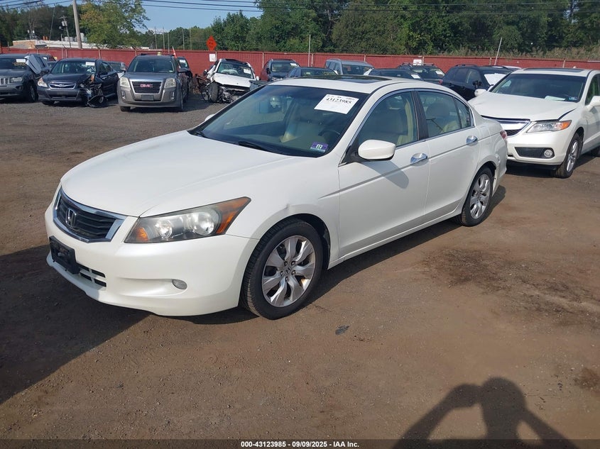 1HGCP36889A043808 2009 HONDA ACCORD photo no. 2