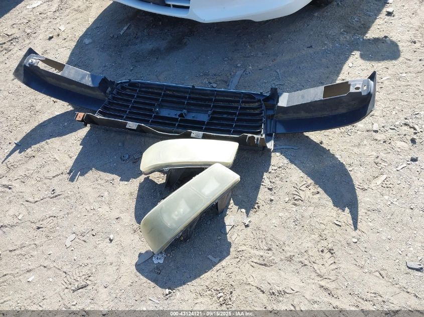 2004 GMC Savana Upfitter VIN: 1GDFG15X541109566 Lot: 43124121