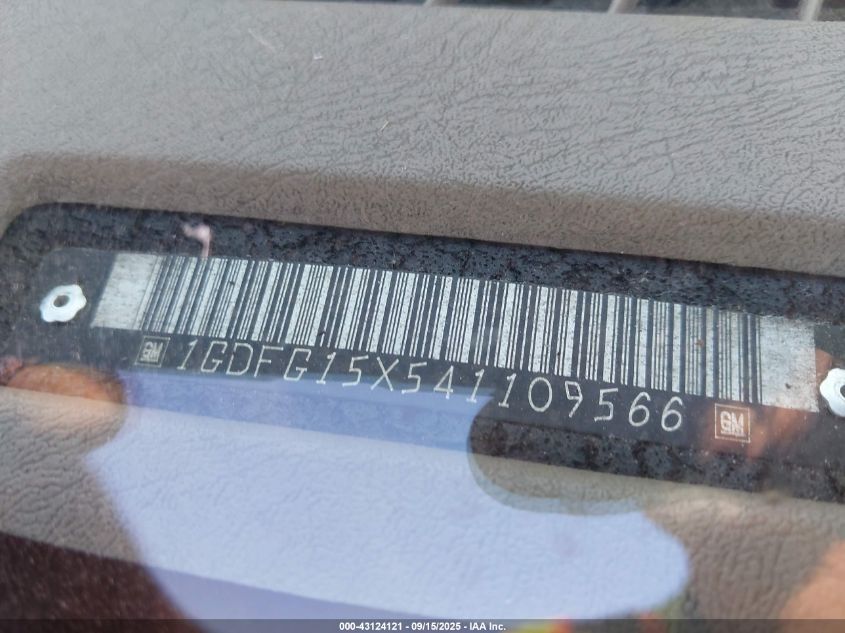 2004 GMC Savana Upfitter VIN: 1GDFG15X541109566 Lot: 43124121