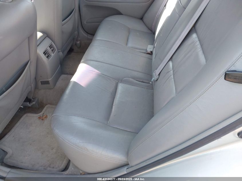 2002 Toyota Camry Xle VIN: JTDBE30K320117409 Lot: 43124377