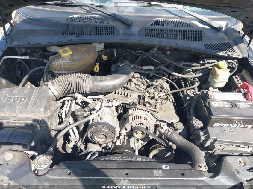 2007 Jeep Liberty Sport VIN: 1J4GL48K07W710410 Lot: 43124412