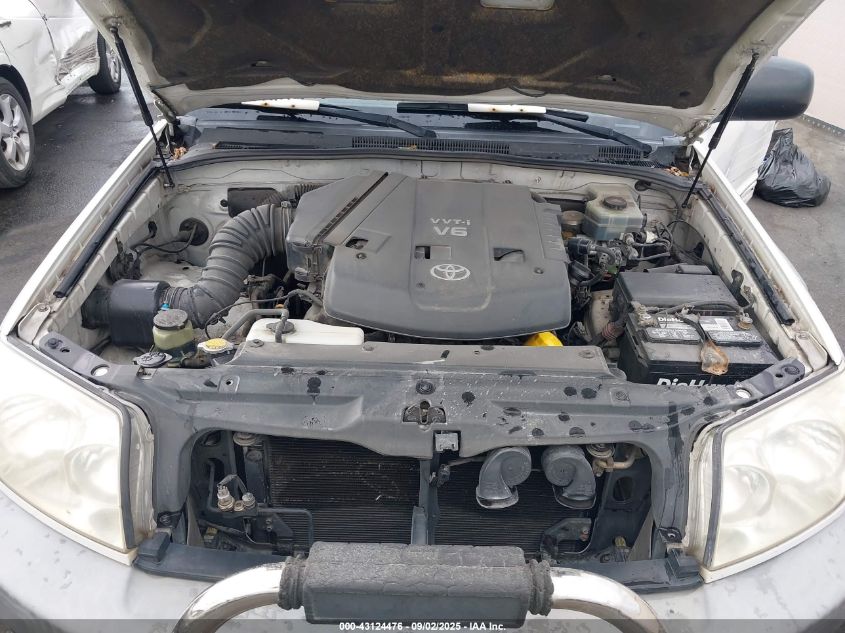 2003 Toyota 4Runner Sr5 Sport V6/Sr5 V6 VIN: JTEZU14R938001658 Lot: 43124476