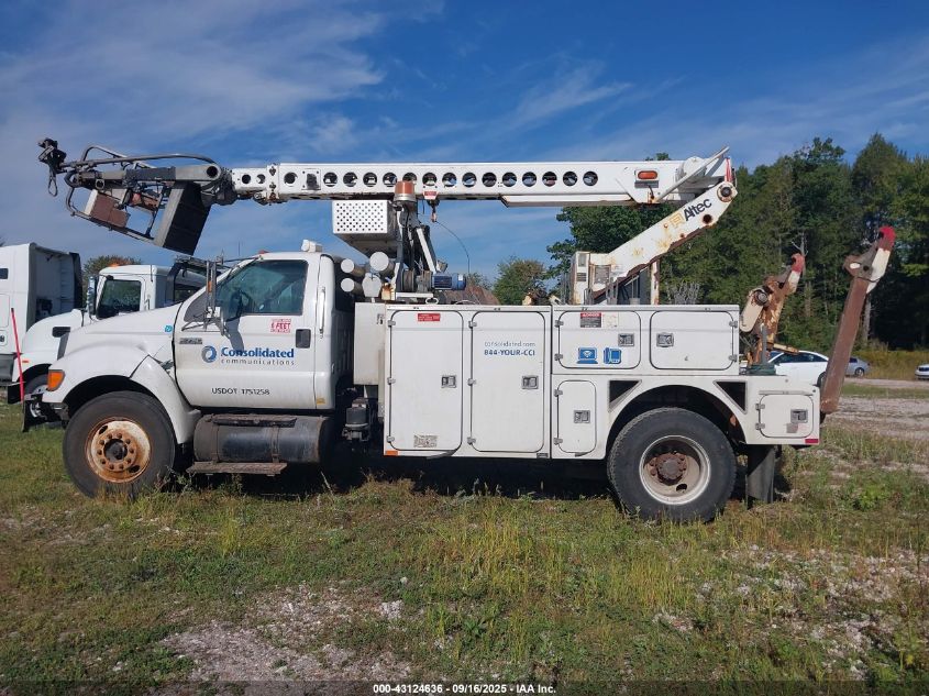2009 Ford F-750 Xl/Xlt VIN: 3FRXF75T49V112624 Lot: 43124636