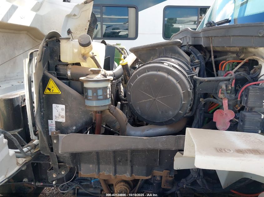 2009 International 7000 7500 VIN: 1HTWNAZT29J142813 Lot: 43124666