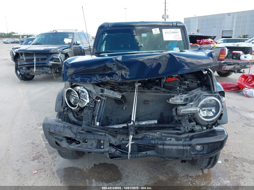 2022 Ford Bronco Big Bend VIN: 1FMDE5BH6NLB55091 Lot: 43124805