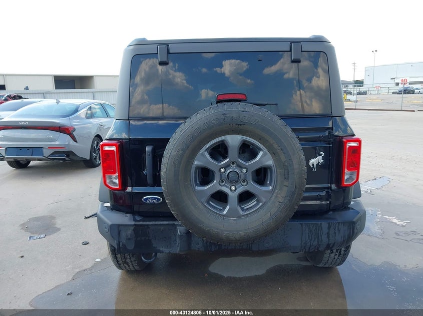 2022 Ford Bronco Big Bend VIN: 1FMDE5BH6NLB55091 Lot: 43124805