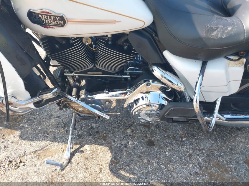 2008 Harley-Davidson Flhtcui VIN: 1HD1FC4108Y688987 Lot: 43124874