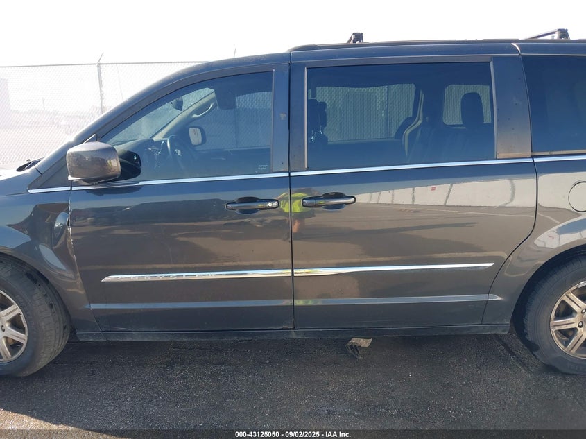 2012 Chrysler Town & Country Touring VIN: 2C4RC1BG2CR189811 Lot: 43125050