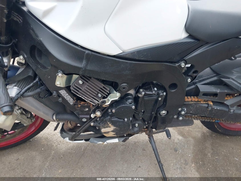 JS1GN7FA7R7100314 2024 SUZUKI GSX-R photo no. 9