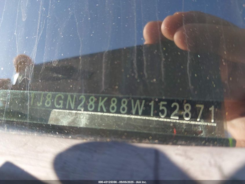 2008 Jeep Liberty Sport VIN: 1J8GN28K88W152871 Lot: 43125356