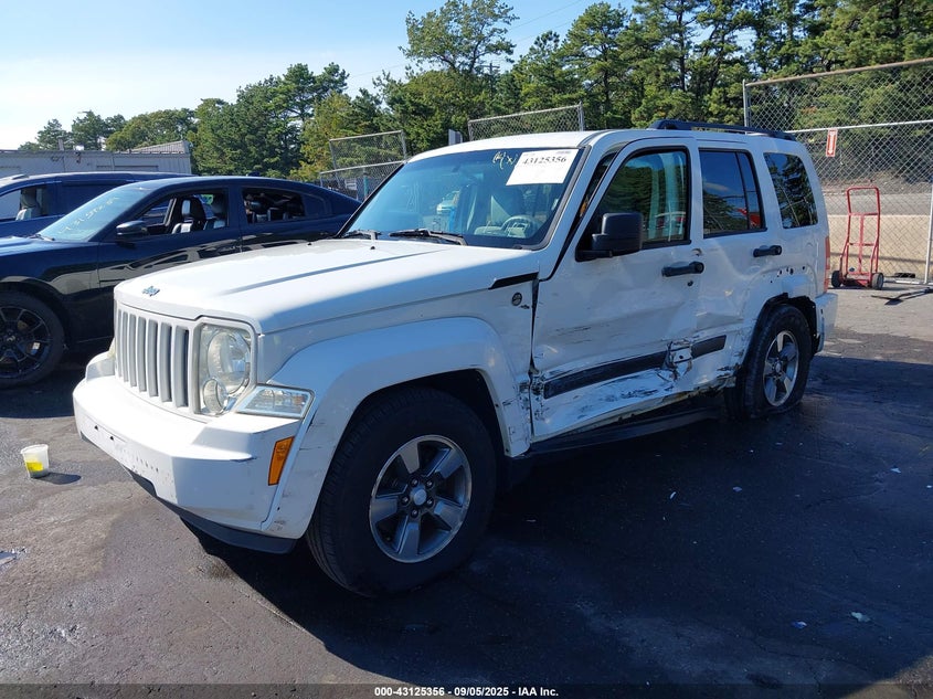 1J8GN28K88W152871 2008 JEEP LIBERTY (NORTH AMERICA) photo no. 2