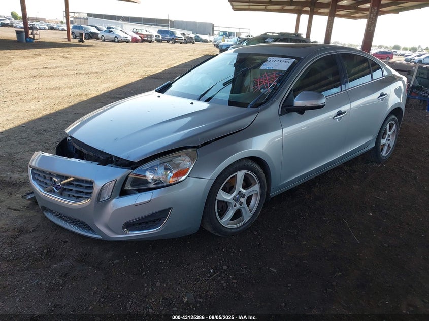 Vin: yv1612fs8d2194017, lot: 43619711, volvo s60 t5/t5 platinum/t5 premier/t5 premier plus 20132