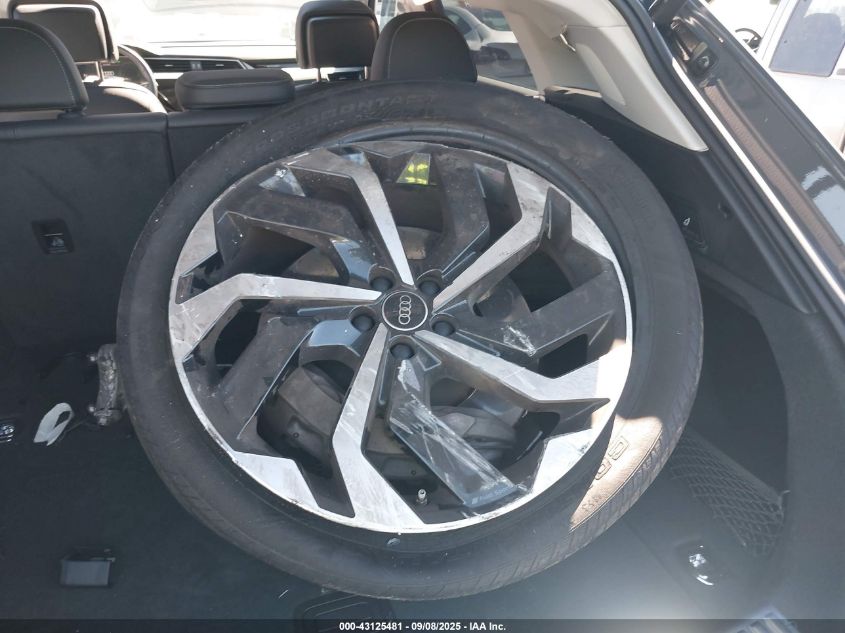 2024 Audi Q8 E-Tron Premium Plus Quattro VIN: WA15AAGEXRB027700 Lot: 43125481