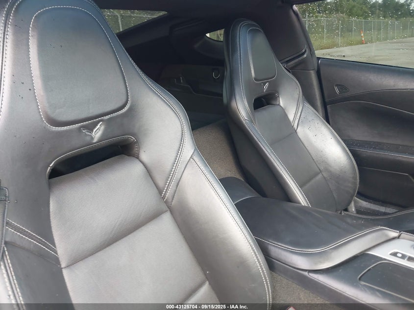 2015 Chevrolet Corvette Stingray VIN: 1G1YD2D70F5103109 Lot: 43125704