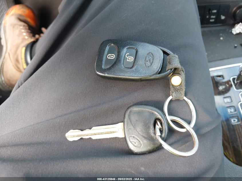 2012 Hyundai Santa Fe Limited V6 VIN: 5XYZK4AG4CG152821 Lot: 43125946