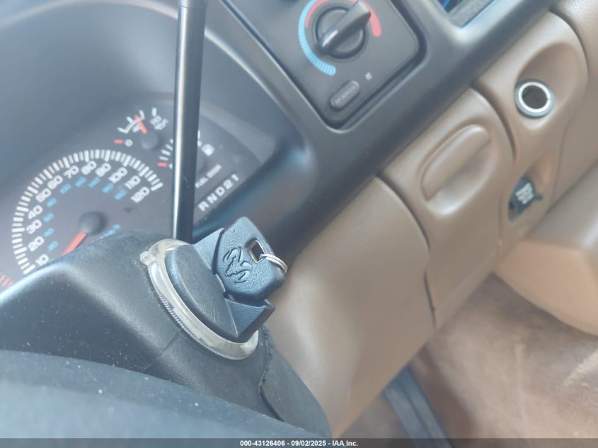 2001 Dodge Ram 1500 St VIN: 3B7HC13Z11G242495 Lot: 43126406