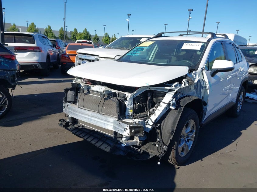 2024 TOYOTA RAV4 XLE - 2T3W1RFV7RC274580