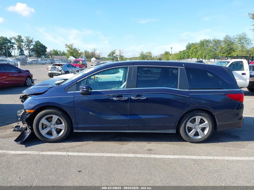 2018 Honda Odyssey Ex-L VIN: 5FNRL6H73JB070288 Lot: 43126625