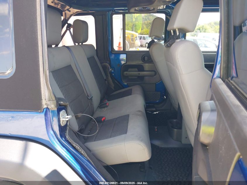 2009 Jeep Wrangler Unlimited X VIN: 1J4GA39119L744575 Lot: 43126921