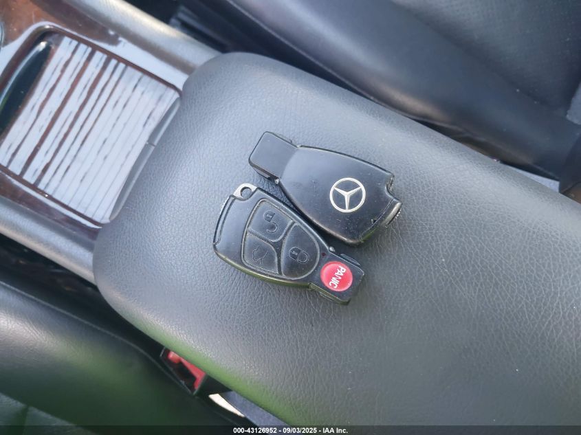 2002 Mercedes-Benz C 240 VIN: WDBRF61J82F261195 Lot: 43126952