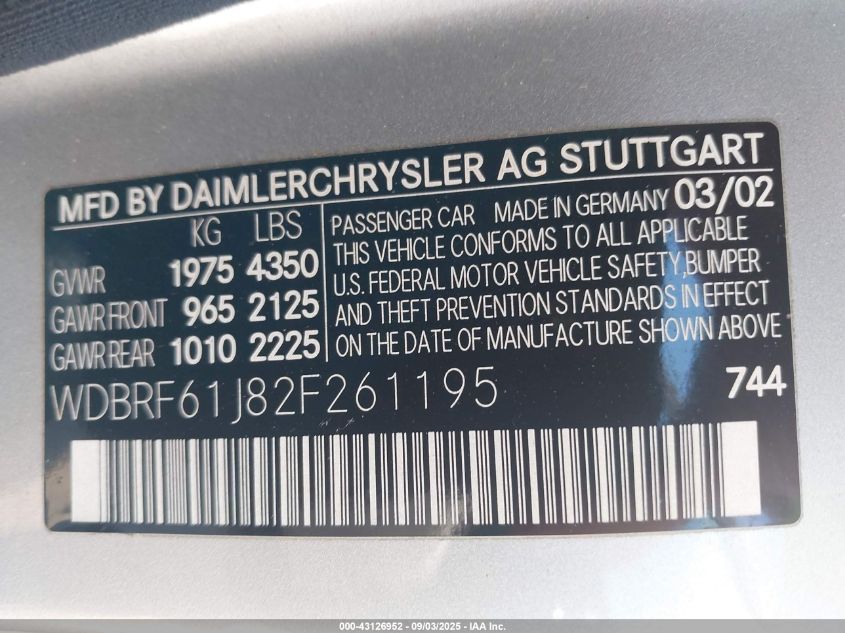 2002 Mercedes-Benz C 240 VIN: WDBRF61J82F261195 Lot: 43126952