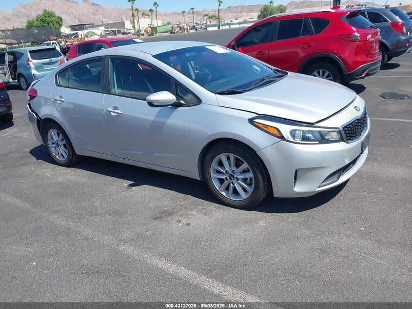 2017 KIA FORTE LX - 3KPFL4A78HE149831