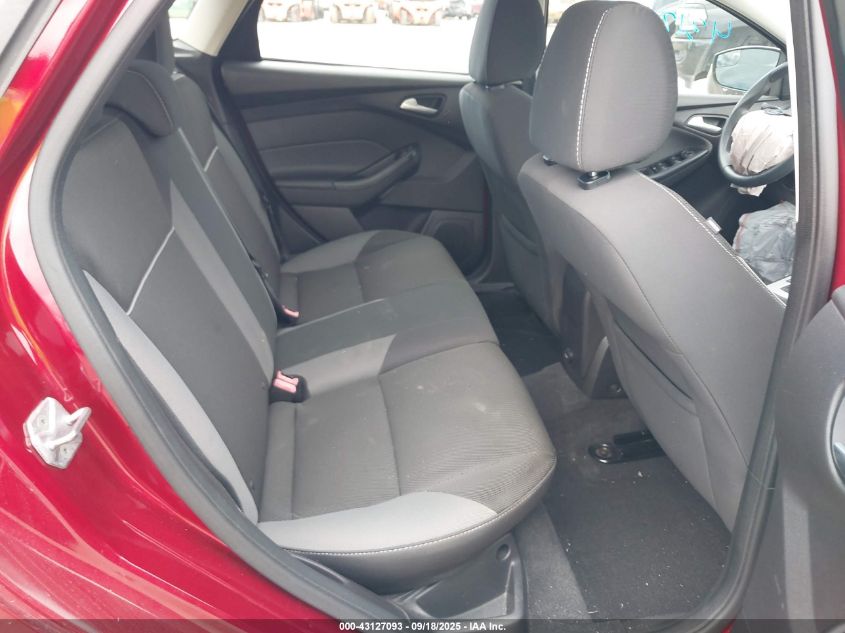 2014 Ford Focus Se VIN: 1FADP3K28EL104261 Lot: 43127093