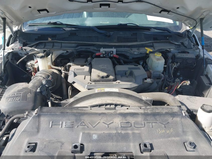 2015 Ram 5500 Chassis Tradesman/Slt/Laramie VIN: 3C7WRNEL7FG689526 Lot: 43127225