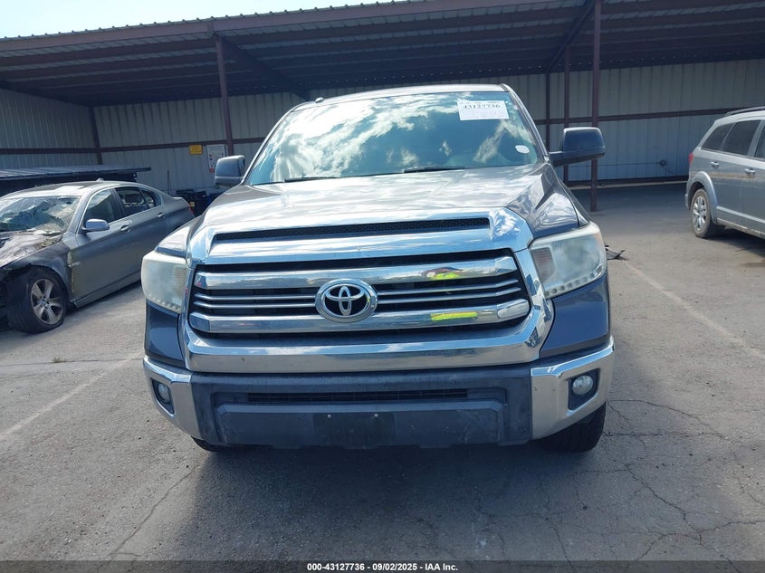 2017 TOYOTA TUNDRA SR5 4.6L V8 - 5TFEM5F17HX113857