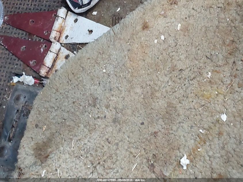 1999 Ford E-150 Xl/Xlt VIN: 1FMRE11W5XHC06391 Lot: 43127995