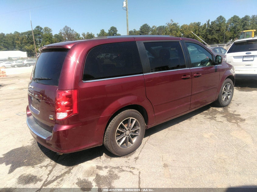 2017 DODGE GRAND CARAVAN SXT - 2C4RDGCG7HR685855