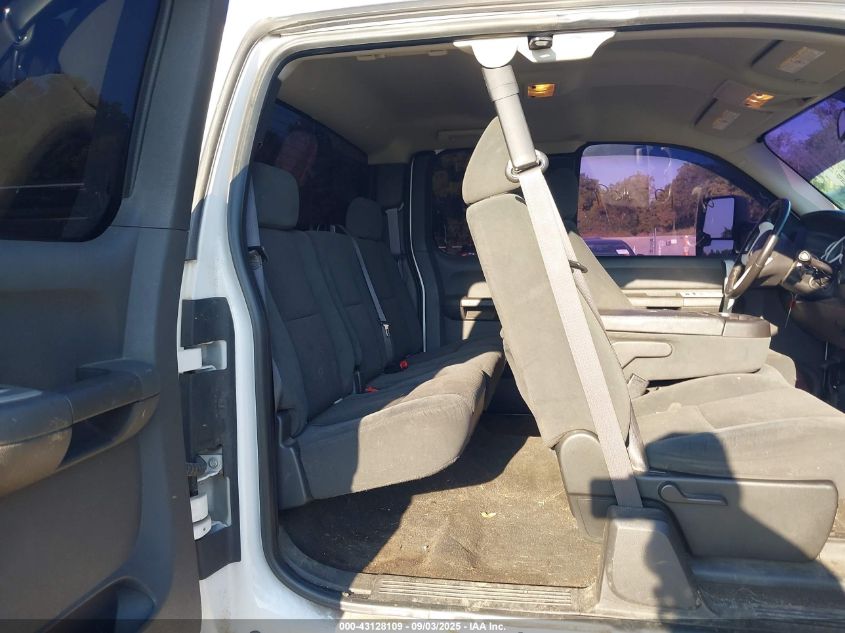 2008 Chevrolet Silverado 2500Hd Lt1 VIN: 1GCHK29K58E127824 Lot: 43128109