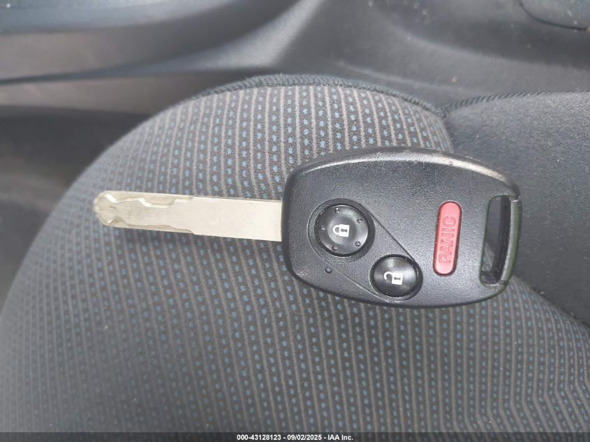 2011 Honda Fit Sport VIN: JHMGE8H58BC004716 Lot: 43128123