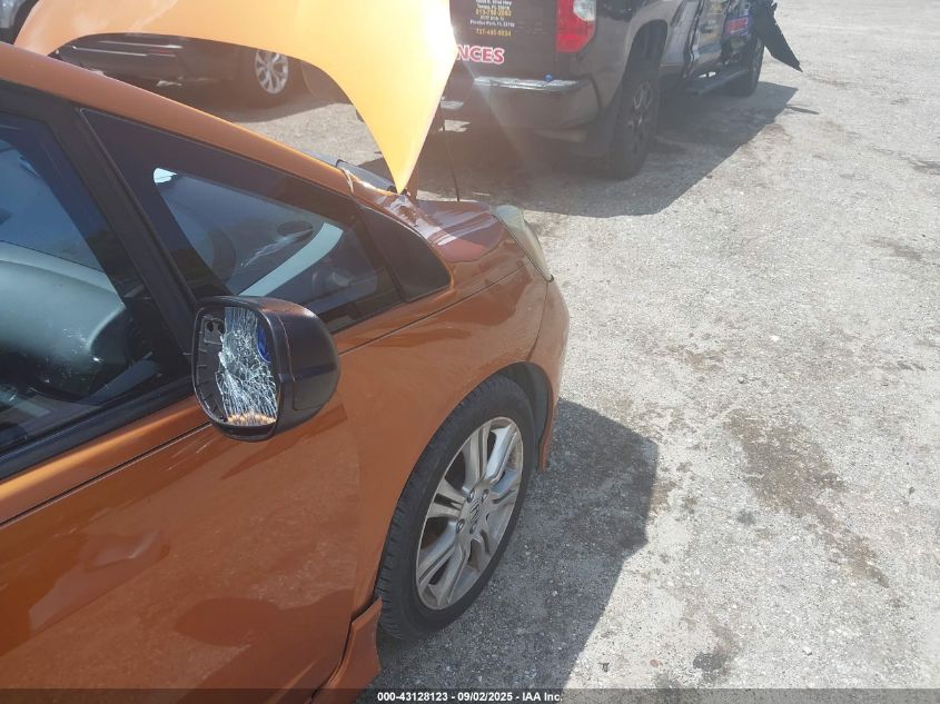 2011 Honda Fit Sport VIN: JHMGE8H58BC004716 Lot: 43128123