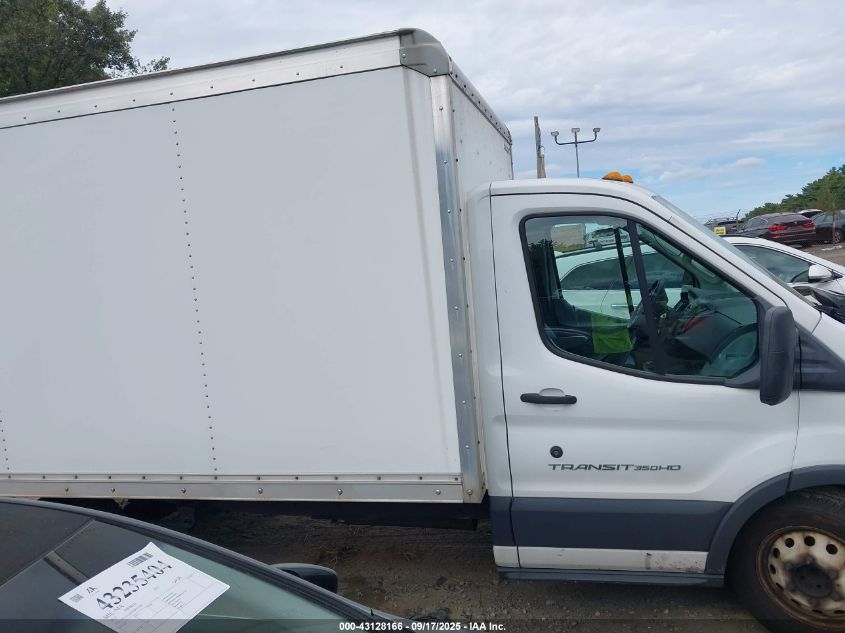 2018 Ford Transit-350 Cutaway VIN: 1FDBF8PM3JKB55786 Lot: 43128166