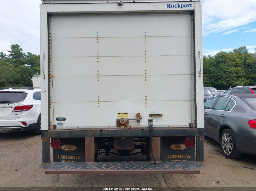 2018 Ford Transit-350 Cutaway VIN: 1FDBF8PM3JKB55786 Lot: 43128166